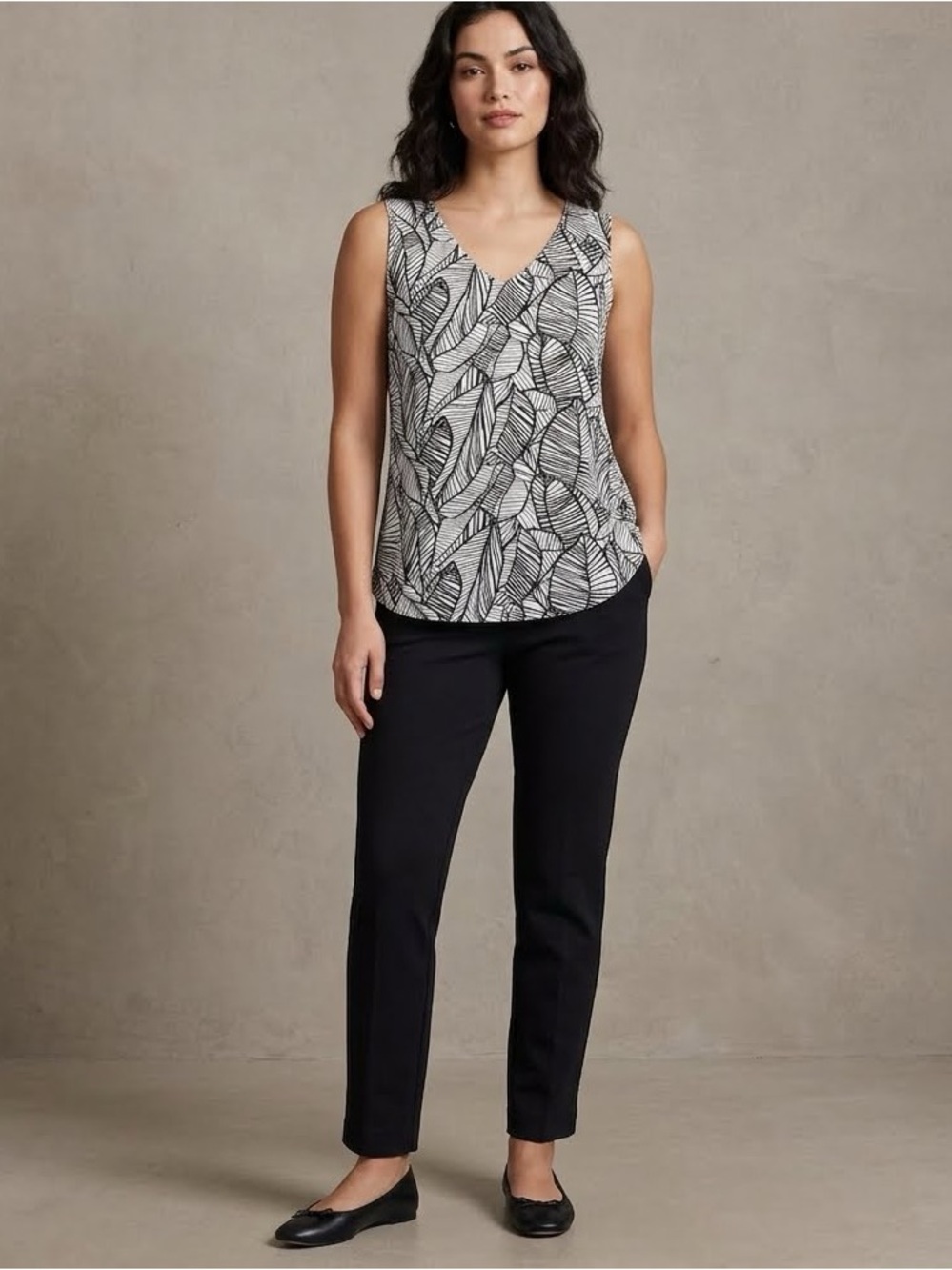 LOFT Outlet Black & White Leaf Print Mixed Media Tank Top Size S